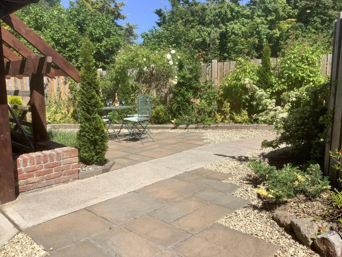 The Forge Villa Winscombe Exterior photo