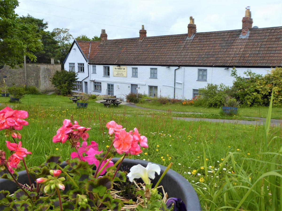 The Forge Villa Winscombe Exterior photo